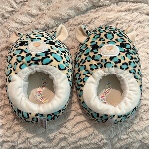 Squishmallows Slippers Liv The Teal Leopard/cheetah, Girls Slippers
